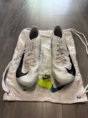 Nike Air Zoom Maxfly 2 Men’s Size 14 Track Spikes White Bright Spruce FD8395-102